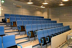 Кресла для концертных залов и аудиторий